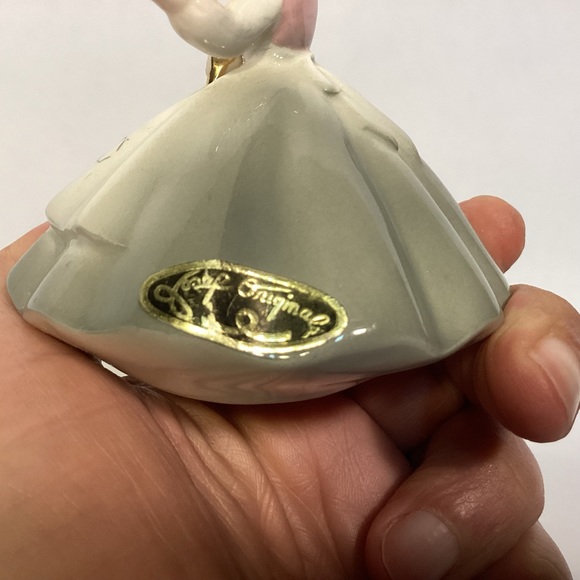 Josef Original Nurse figurine - Picture 7 of 8